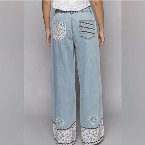 POL Floral Patchwork Embroidered Drawstring Jeans - Picture 2 of 8